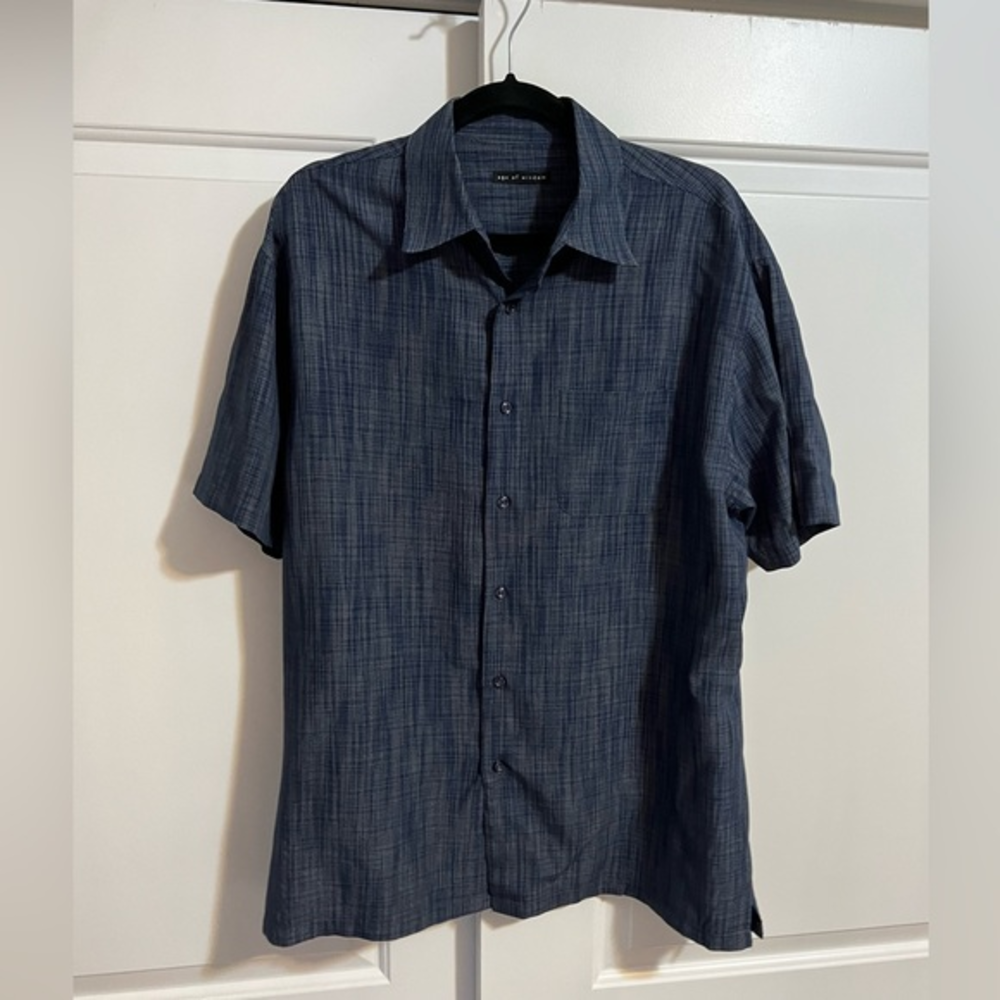 Age of Wisdom SS Button Up -‎ Size XL